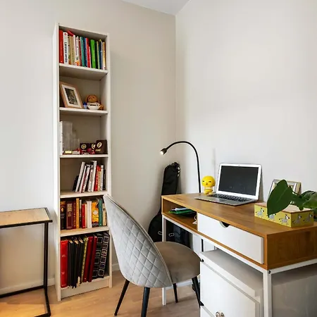 公寓 Roomsly - Flat With Private Balcony 卑爾根