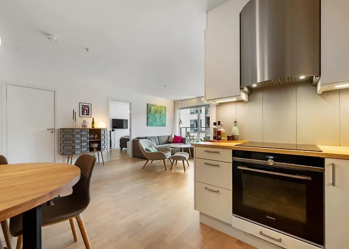 Roomsly - Flat With Private Balcony Μπέργκεν